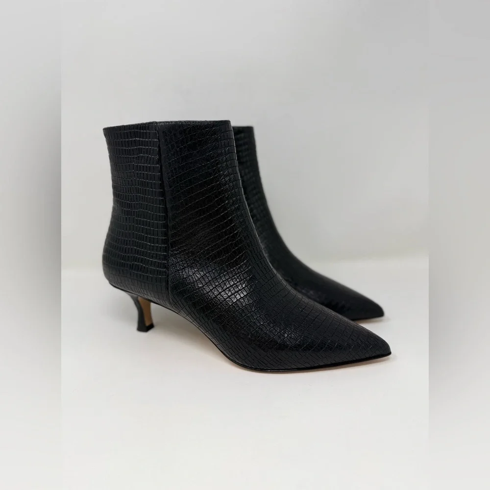 New Bruno Magli Nerina Bootie Black Snake Sz 7.5
